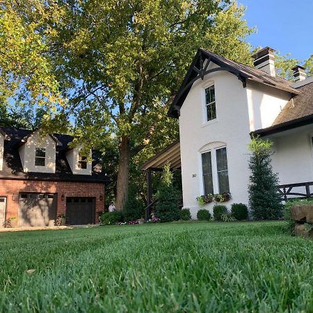 شقة بنتونفيل  في The Henry Carriage House المظهر الخارجي الصورة